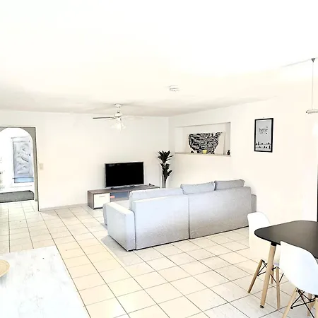 Apartmenthaus - Mackenbach Exterior photo